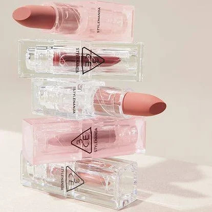 3CE. Soft Matte Lipstick. | Holy Chick | Barra de Labios Mate Suave y Duradera