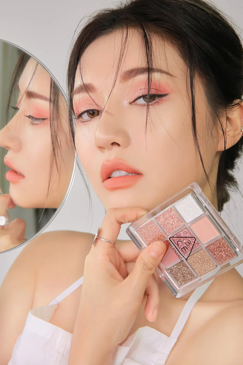 3CE.   Multi Eye Color Palette Clear Edition.  |  Delightful