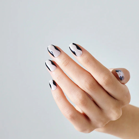 OHORA. |  N Black Hourglass. |  Uñas de Gel Semi Curado.|