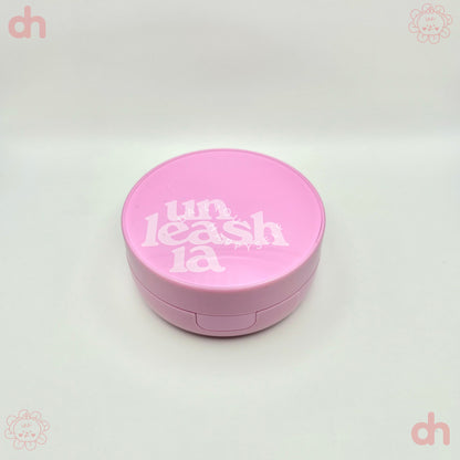 UNLEASHIA . Don't Touch Glass Pink Cushion.  |  #23W With Care | Base Hidratante y Calmante con Rosa Damascena