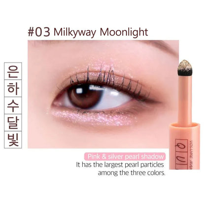 CORINGO.  Quick-Hara Volume Maker Shadow.  |  #03 Milkyway Moonlight | Sombra en Stick con Brillo