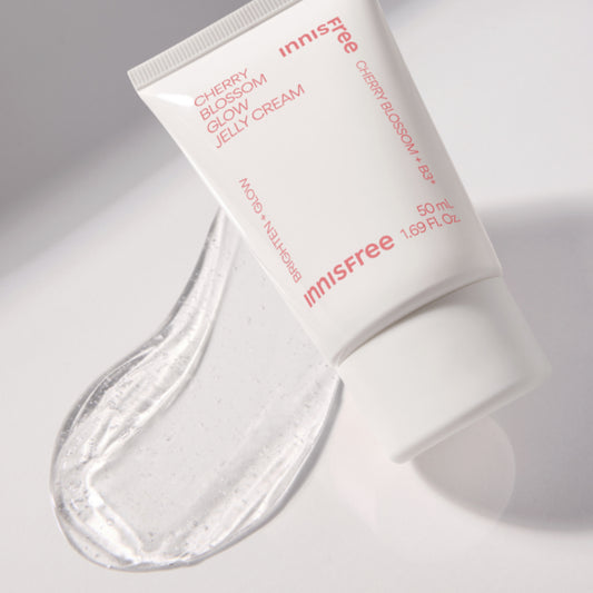INNISFREE.   Cherry Blossom Glow Jelly Cream.